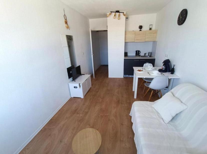 מרסיי Appartement Tout Equipe A 6 Minutes De La Gare St Charles מראה חיצוני תמונה